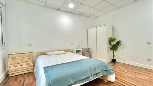 Rooms in Madrid Hortaleza - photo 2