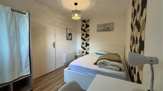 Rooms in Toulouse - photo 2
