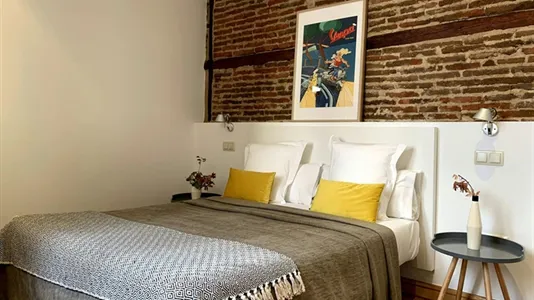 Apartments in Madrid Centro - photo 2