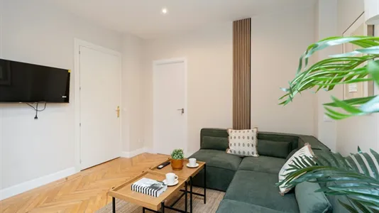 Rooms in Madrid Chamberí - photo 10