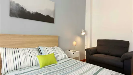 Rooms in Roma Municipio XIV – Monte Mario - photo 6