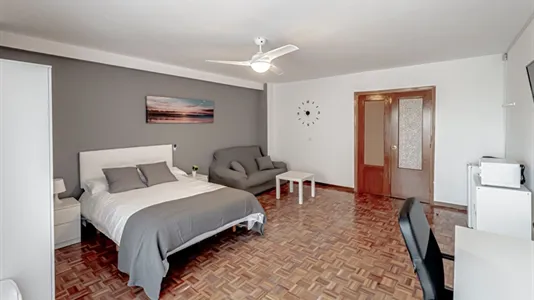 Rooms in Alcalá de Henares - photo 4