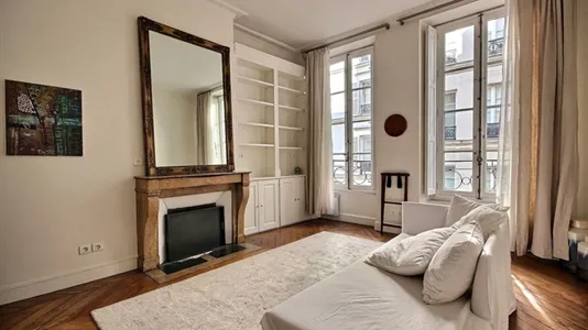 Apartments in Paris 7ème arrondissement - photo 1