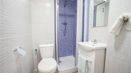 Rooms in el Camí de Vera - photo 5