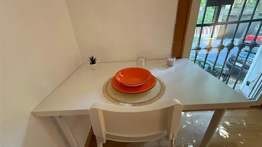 Rooms in Madrid Chamberí - photo 5