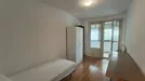 Room for rent, Pamplona/Iruña, Comunidad Foral de Navarra, &lt;span class=&quot;blurred street&quot; onclick=&quot;ProcessAdRequest(12073562)&quot;&gt;&lt;span class=&quot;hint&quot;&gt;See streetname&lt;/span&gt;[xxxxxxxxxxxxx]&lt;/span&gt;