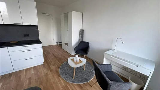 Apartments in Berlin Steglitz-Zehlendorf - photo 1