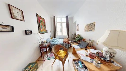 Rooms in Lyon - photo 3