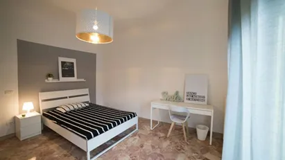 Room for rent in Florence, Toscana