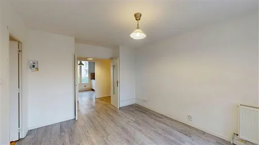 Apartments in Grenoble - photo 2