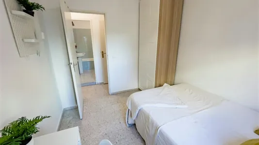 Rooms in El Cerezo - photo 7