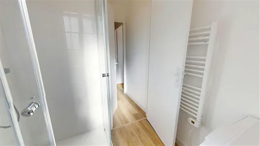 Rooms in Lyon - photo 7