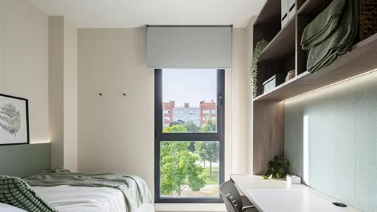 Rooms in Getafe - photo 4