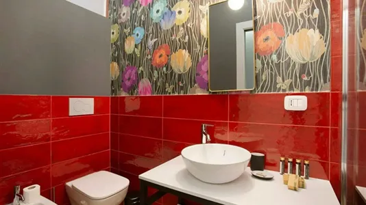 Apartments in Milano Zona 8 - Fiera, Gallaratese, Quarto Oggiaro - photo 4