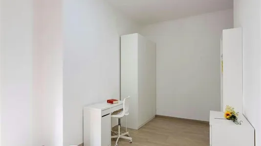 Rooms in Roma Municipio XII – Monte Verde - photo 2