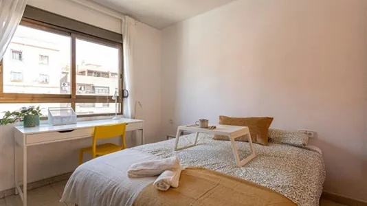 Rooms in Valencia Camins al Grau - photo 5