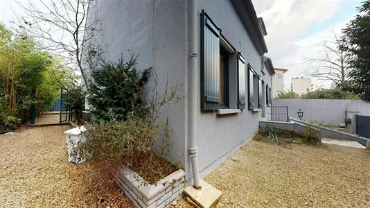 Rooms in Bobigny - photo 9
