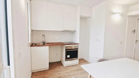 Apartments in Barcelona Sants-Montjuïc - photo 5