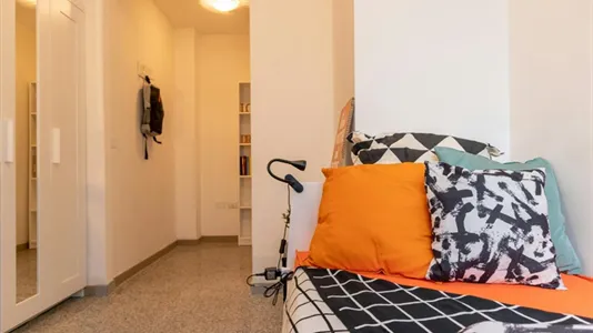 Rooms in Cagliari - photo 2