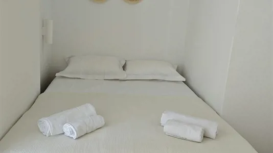 Apartments in Kropia - photo 1
