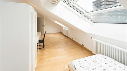 Rooms in Location is not specified - photo 1