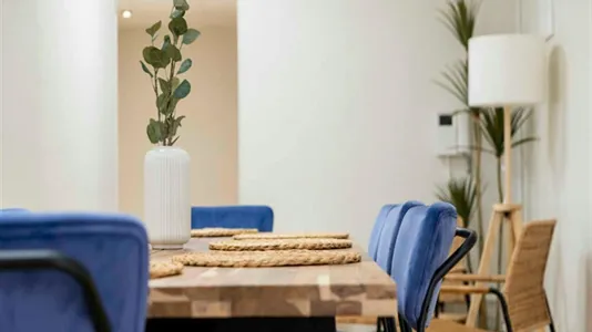 Rooms in Madrid Chamartín - photo 8