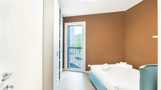 Apartments in Milano Zona 8 - Fiera, Gallaratese, Quarto Oggiaro - photo 10