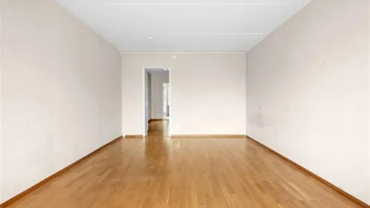 Apartments in Stockholm West - photo 3