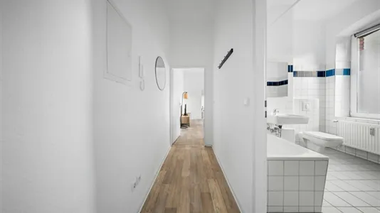 Apartments in Berlin Lichtenberg - photo 6