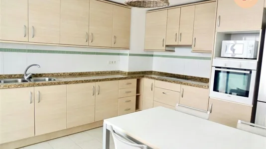 Rooms in Castellón de la Plana/Castelló de la Plana - photo 4