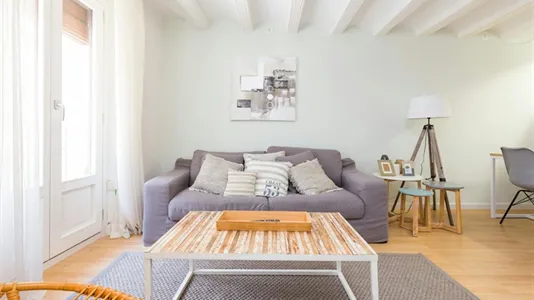 Apartments in Barcelona Ciutat Vella - photo 3