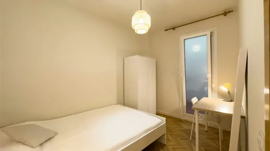 Rooms in Barcelona Sant Martí - photo 1