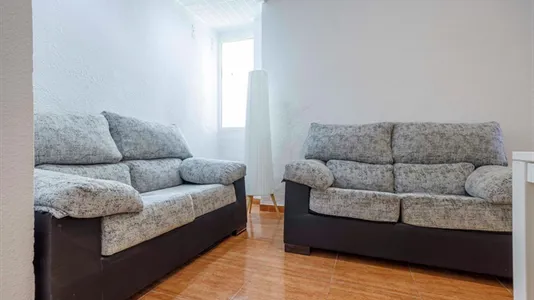 Rooms in el Camí de Vera - photo 6