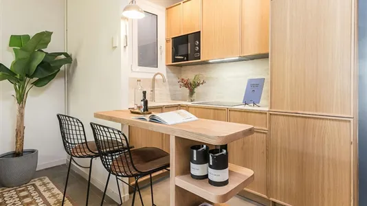 Apartments in Barcelona Eixample - photo 8