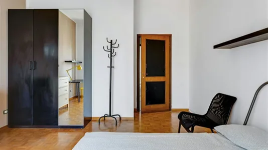 Rooms in Milano Zona 1 - Centro storico - photo 4