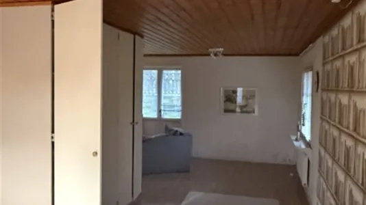 Houses in Uddevalla - photo 2