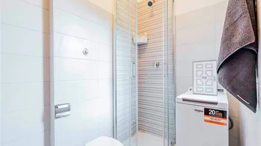Rooms in Roma Municipio IX – EUR - photo 9