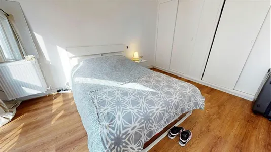 Rooms in Lyon - photo 3