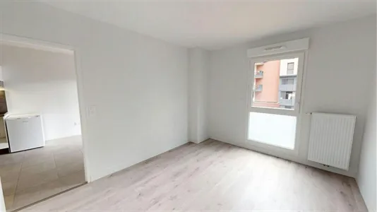 Apartments in Clermont-Ferrand - photo 8