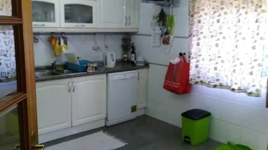 Rooms in Sintra - photo 9