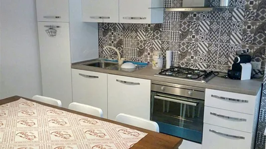 Rooms in Florence - photo 9