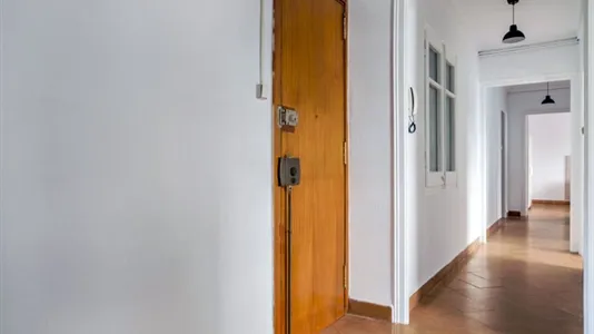 Rooms in Barcelona Sant Martí - photo 8