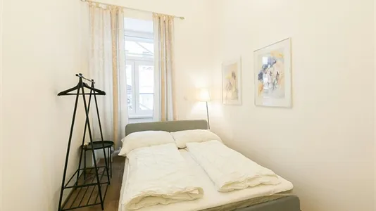 Apartments in Vienna Alsergrund - photo 2
