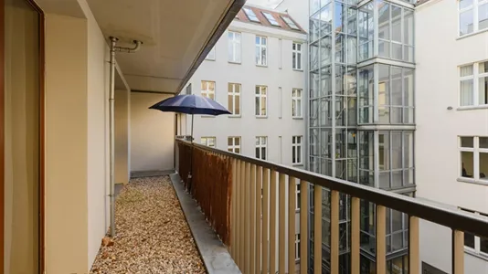 Apartments in Location is not specified - photo 8