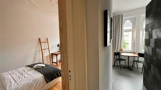 Apartments in Location is not specified - photo 5