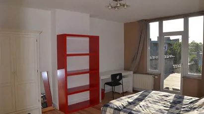 Room for rent in Brussels Schaarbeek, Brussels