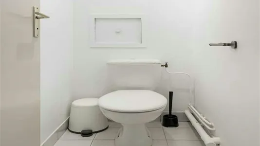 Rooms in Lyon - photo 6