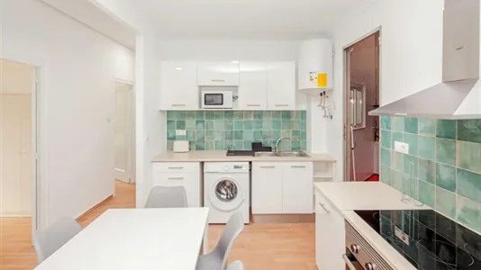 Rooms in Valencia L'Eixample - photo 9