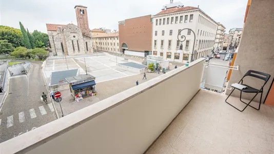 Rooms in Udine - photo 9