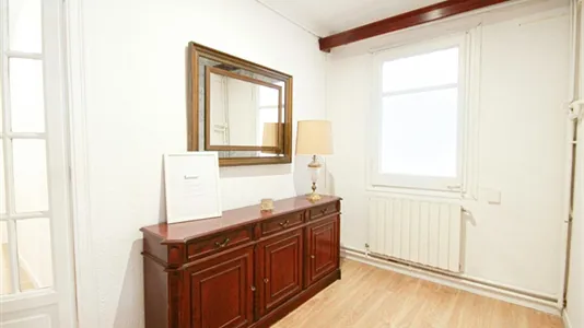 Rooms in Barcelona Eixample - photo 6